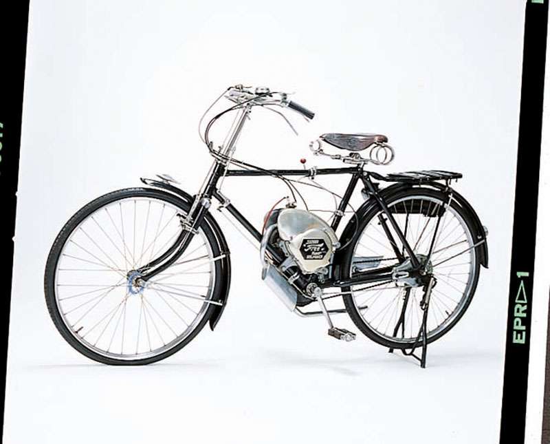 Suzuki power free (motorized bicycle) (1952)