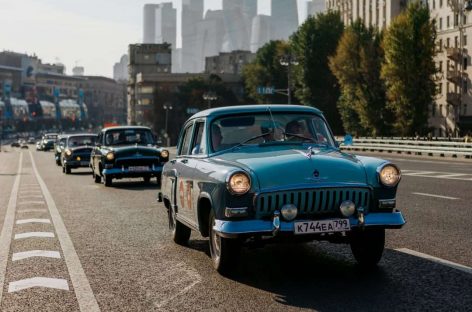 В Москве состоялся автопробег ретроавтомобилей